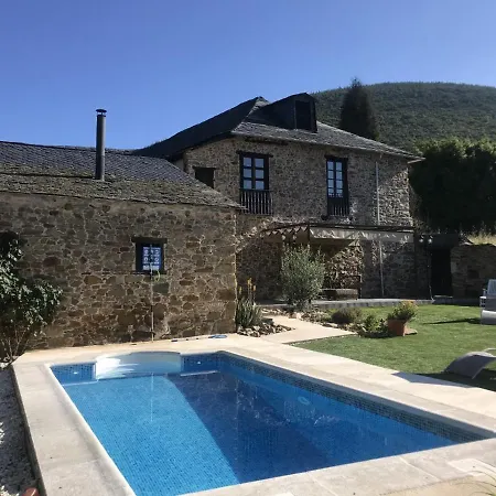 Hotel La Casa Grande Del Valle 3*