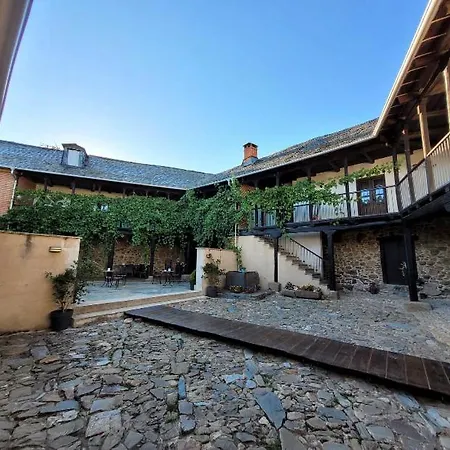 La Casa Grande Del Valle El Valle (Castile and Leon)