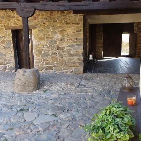 La Casa Grande Del Valle Hotel El Valle (Castile and Leon)