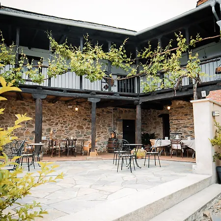 La Casa Grande Del Valle Hotel El Valle (Castile and Leon)