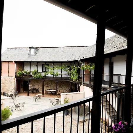 Hotel La Casa Grande Del Valle El Valle (Castile and Leon)