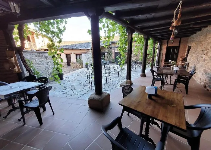 La Casa Grande Del Valle El Valle (Castile and Leon)