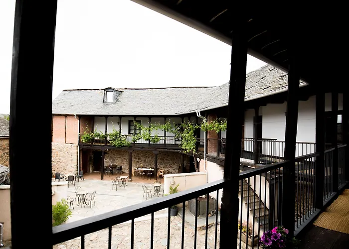 Hotel La Casa Grande Del Valle El Valle (Castile and Leon)